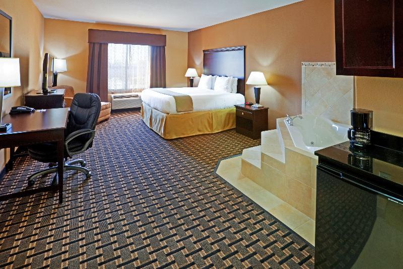 Comfort Inn & Suites Dallas Medical-Market Center מראה חיצוני תמונה