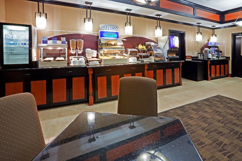 Comfort Inn & Suites Dallas Medical-Market Center מראה חיצוני תמונה
