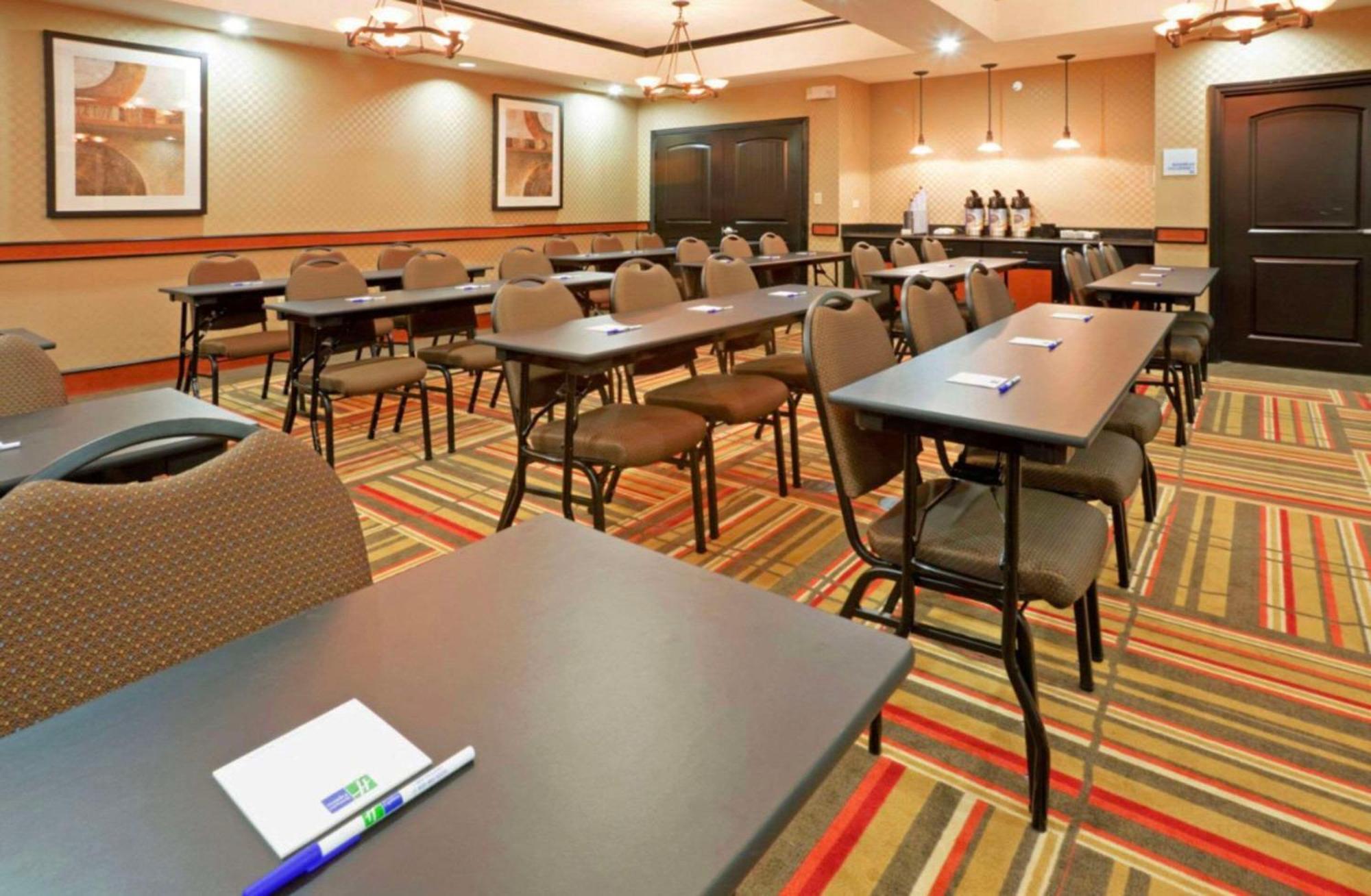 Comfort Inn & Suites Dallas Medical-Market Center מראה חיצוני תמונה
